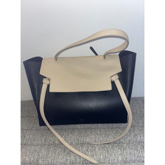 Céline Large Bi-Color Belt Bag in Smooth Calfskin Leather - Picture 3 of 4